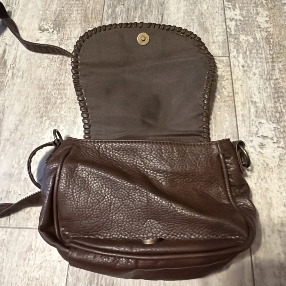 T-Shirt & Jeans Brown Leather Purse Vintage